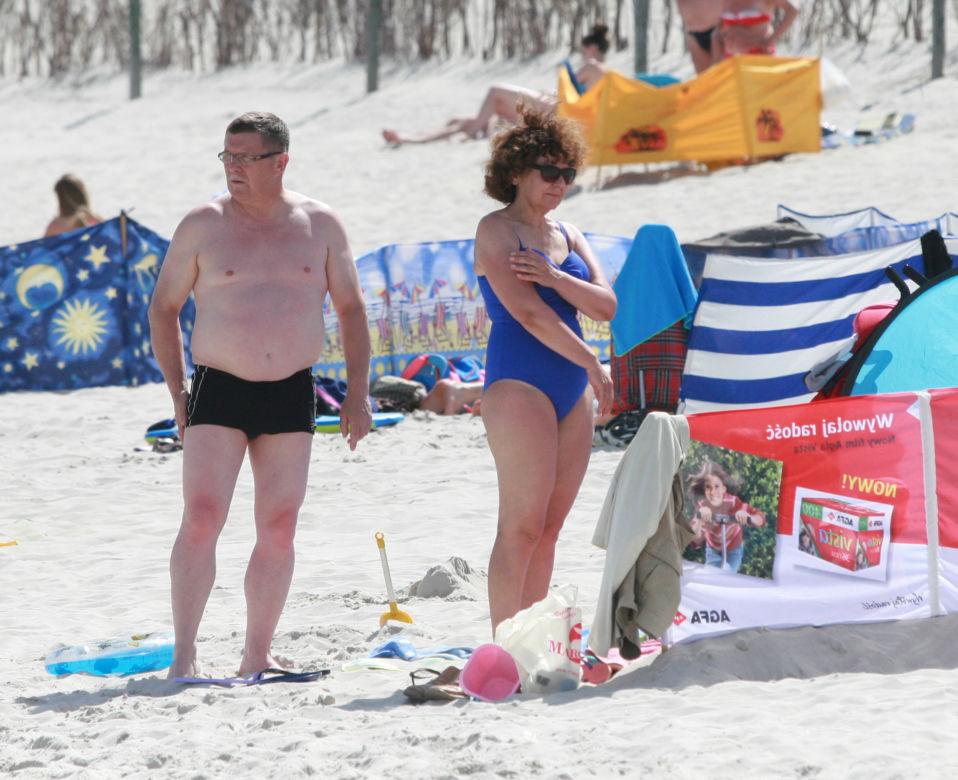 Gorące wakacje europosła Kuźmiuka