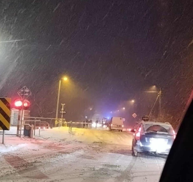 Przewrócona cysterna na DK19 w Sarnakach