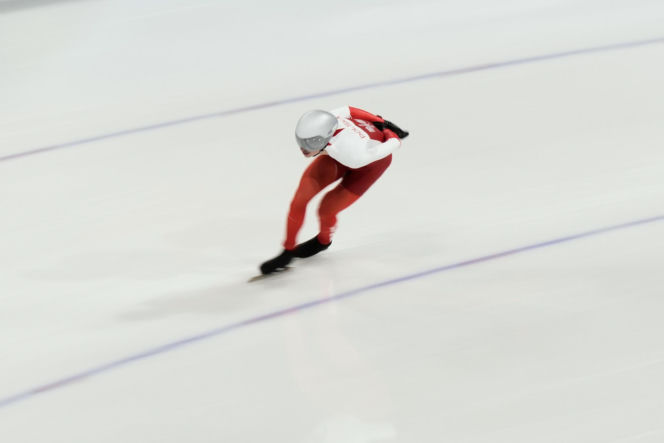 Semirunniy z dziewczyną