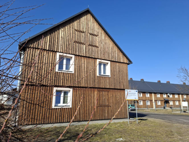 Drewniane osiedle w Sędziszowie