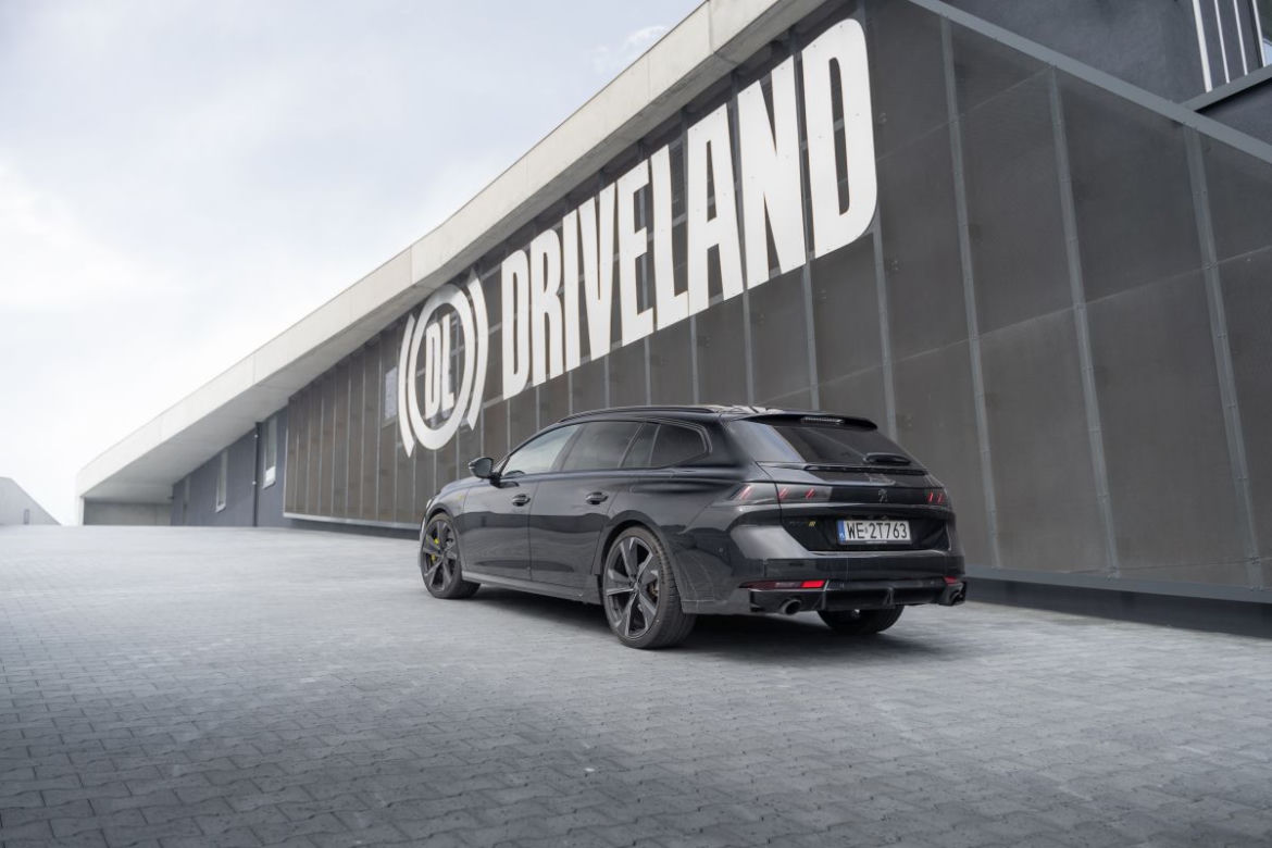 Peugeot 508 PSE HYbrid4 360 KM e-EAT8