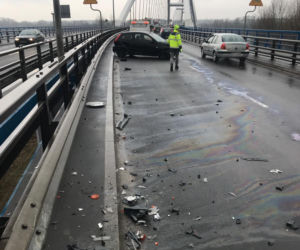 Kolizja na moście gen. Zawackiej - znamy ustalenia policji