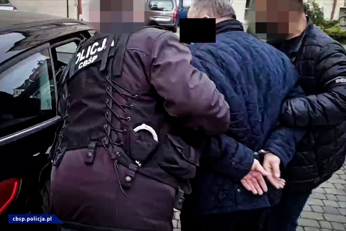 Wyłudzili setki tysięcy zł z tarczy antykryzysowej