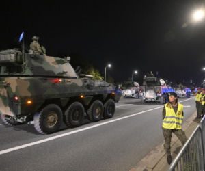 Nocna próba defilady wojskowej w Warszawie