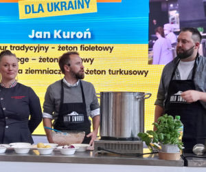  Wielkie gotowanie dla Ukrainy. Wiceprezydent Warszawy ugotował żurek