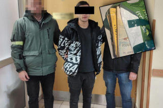 Seniorka przechytrzyła oszustów. Zamiast pieniędzy wyrzuciła książki