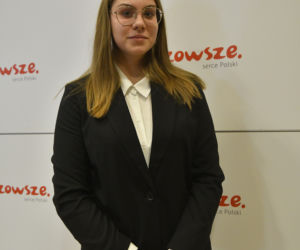 Marszałek przyznał nagrody. 15-letnia bohaterka została Strażakiem Miesiąca