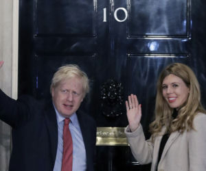 Boris Johnson zaraził narzeczoną w ciąży, Carrie też ma koronawirusa