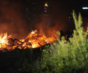 Nocny pożar przy ulicy Kolejowej