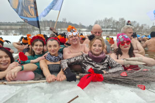 Historyczny I Zlot Morsów w Starachowicach