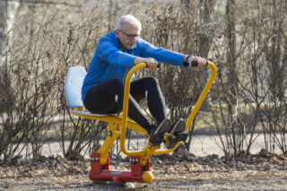 Senator Kwiatkowski gubi zimowe kilogramy