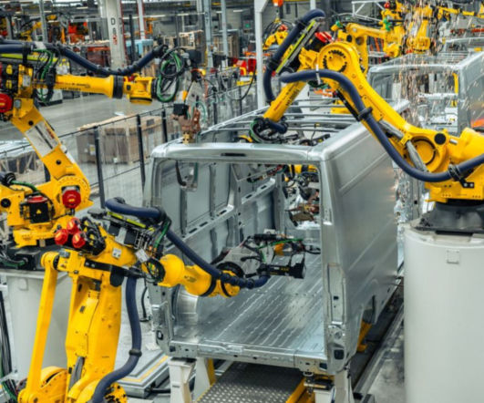 Gigant motoryzacyjny zwalnia 740 osób