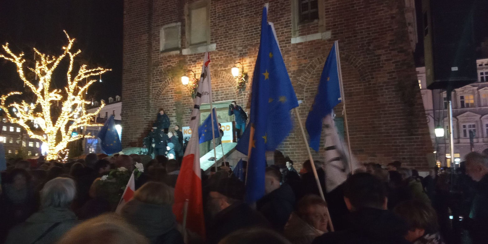 Krakowianie stanęli w obronie niezależności sądów