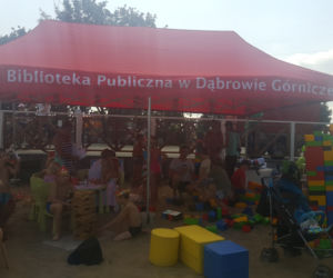 Biblioteka przy plaży w Dąbrowie Górniczej