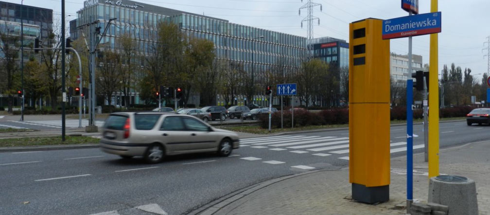 Warszawa - fotoradar skrzyżowanie Wołoskiej i Domaniewskiej
