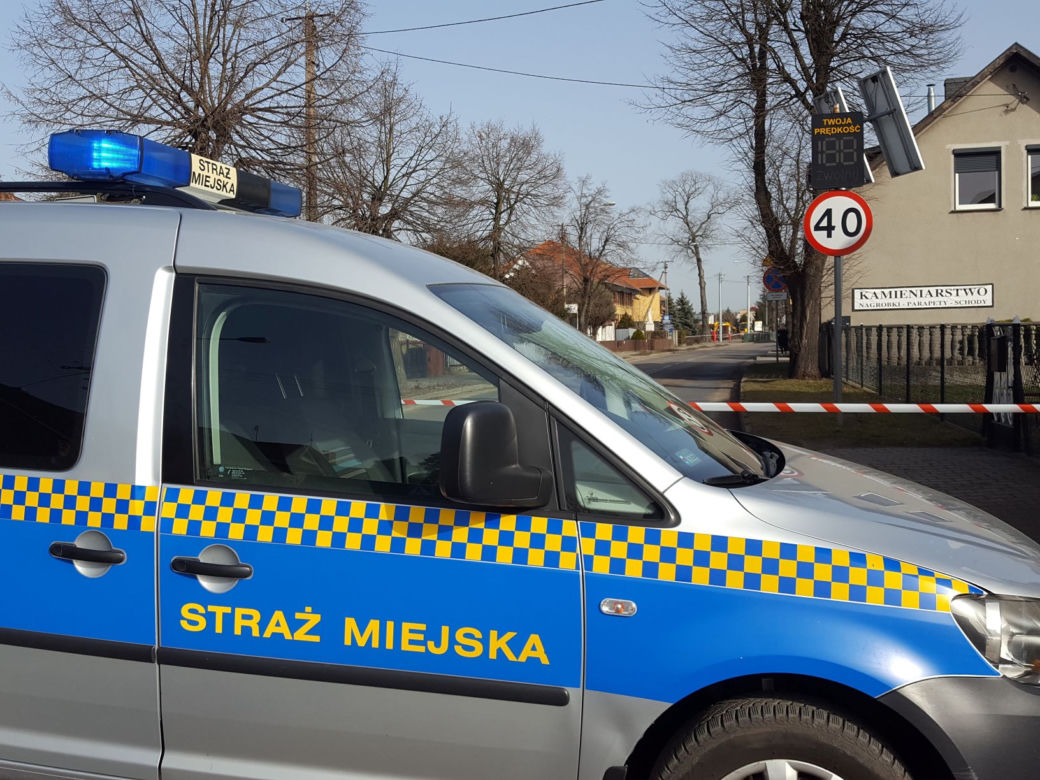 Przy Szkole Podstawowej nr 5 w Lesznie znaleziono niewybuch