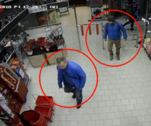 Świecie: Ci mężczyźni ukradli alkohol ze sklepu! Poznajesz ich? [ZDJĘCIA]