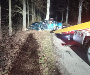 Śmiertelny wypadek na trasie Jakunkowko-Jasieniec. Kierowca zmarł mimo reanimacji