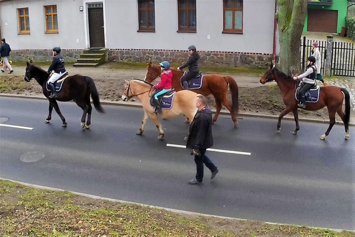 Konna święconka na szczecińskim Osowie