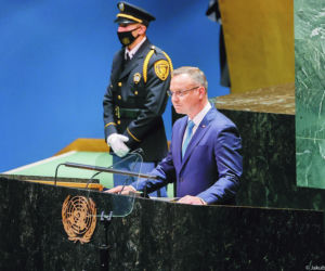 Pogoda zagoniła prezydenta do szkoły