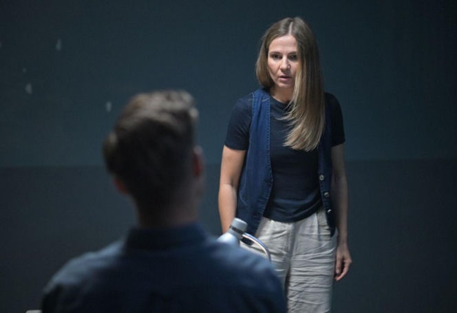 "Pierwsza miłość" streszczenia odcinków 4100-4104. Marta zaczyna rozumieć, o co chodzi w sprawie Joanny S. Czy da radę przekonać do swojej teorii policję?