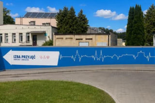 Przy szpitalu SPZOZ w Siedlcach powstał nowy mural!