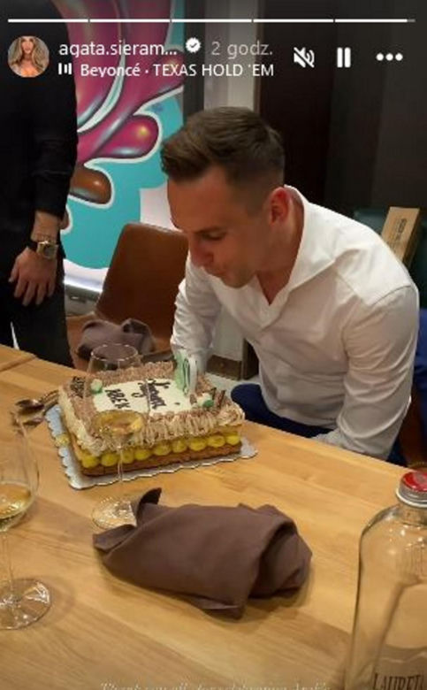 Arkadiusz Milik skończył 30 lat. Dostał wielką porcję motywacji na dalszą karierę, namiętne chwile z ukochaną