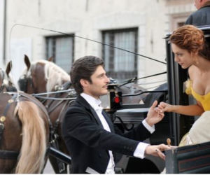 Dama w czarnym welonie. Clara (Miriam Leone), Guido (Lino Guanciale)