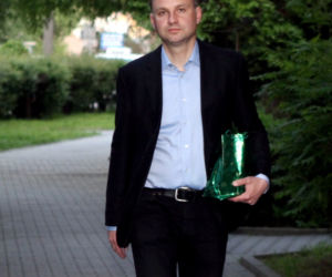 SAMOTNE URODZINY DUDY