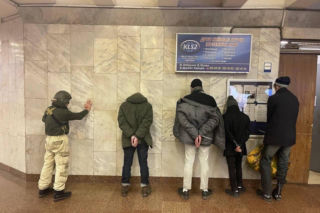 Wojna na Ukrainie. Pociski w pluszowym misiu. W Kijowie zatrzymano dywersantów