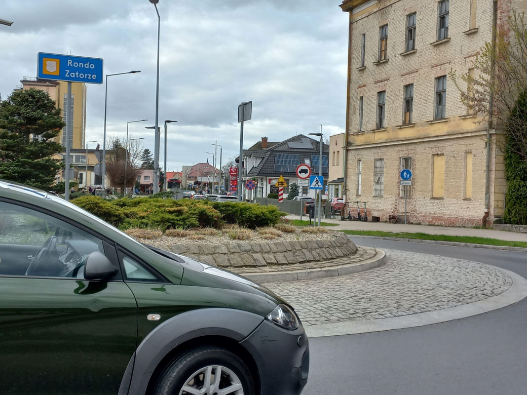 Ulica Święciechowska w Lesznie przed remontem