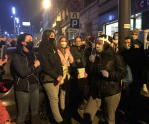 Protest kobiet w Katowicach. Tłumy strajkują przeciwko zakazowi aborcji