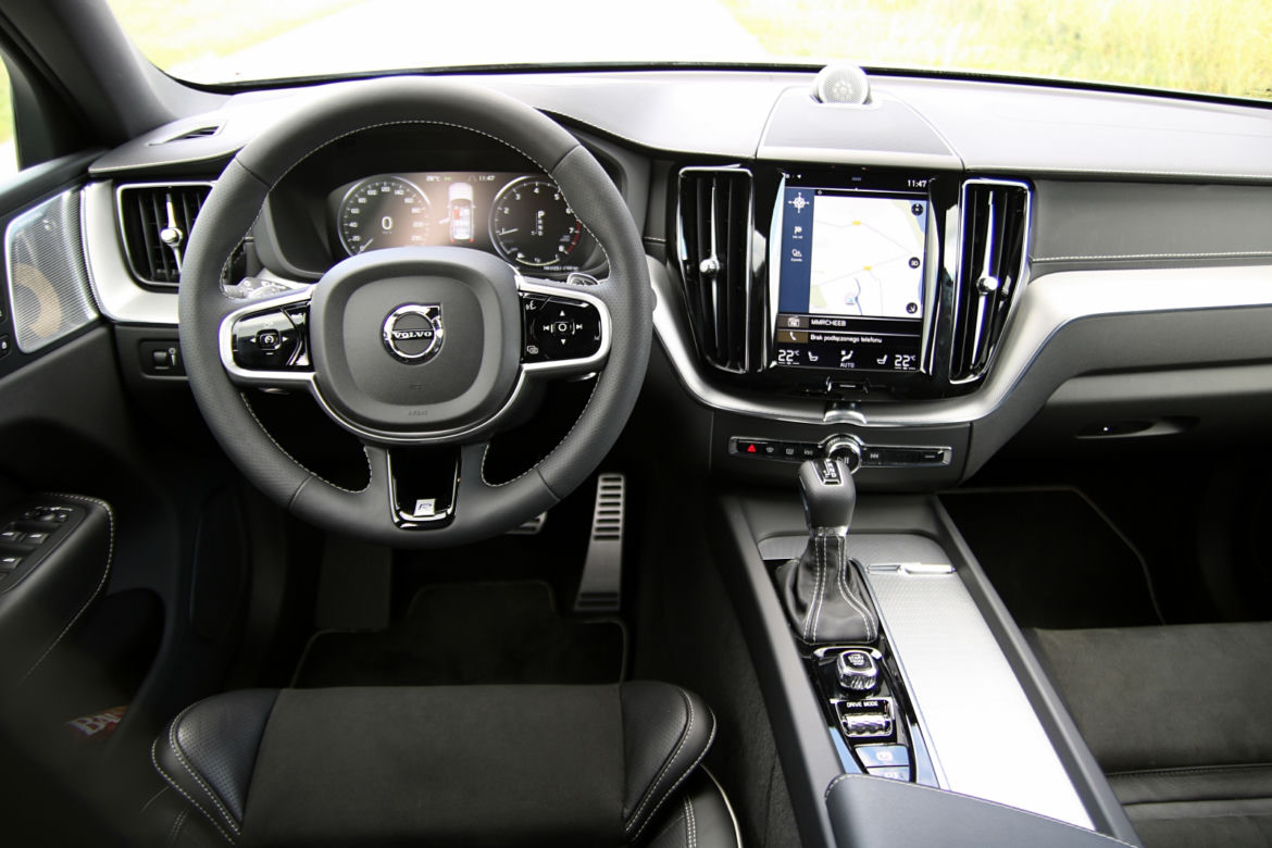 Volvo XC60 T6 AWD R-Design