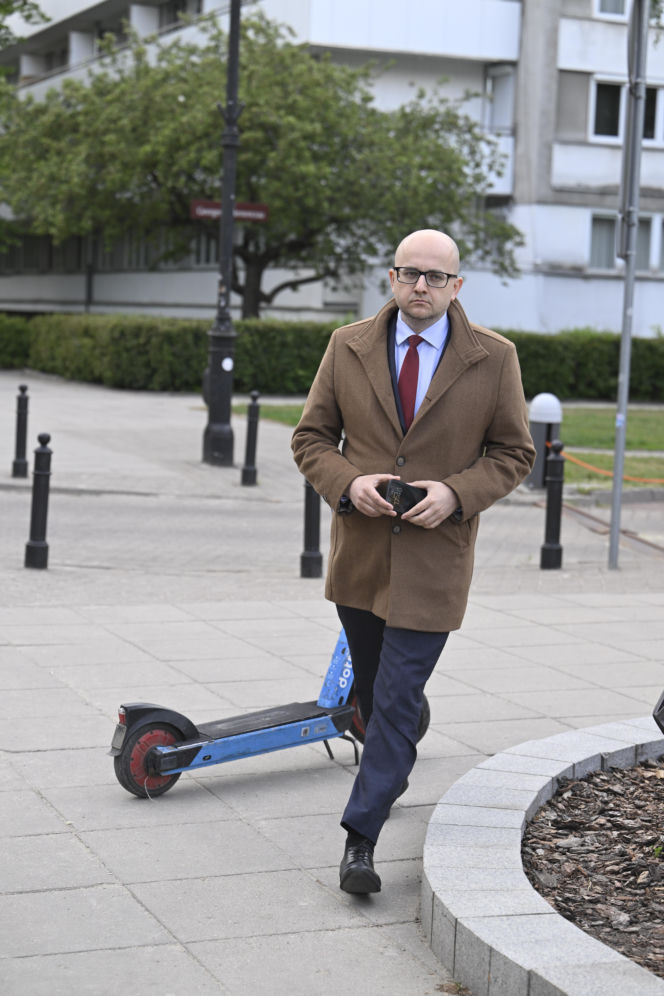 Politycy PiS jadą na wyjazdowe posiedzenie klubu