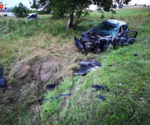 Licznik zatrzymał się na prędkości 90 km/h. 4 osoby z obrażeniami trafiły do szpitala