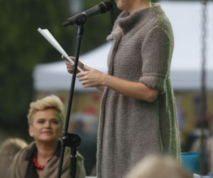 Kożuchowska w ciąży na imieninach Kochanowskiego