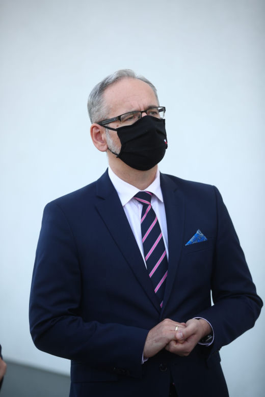 Niedzielski nie chce być Presleyem