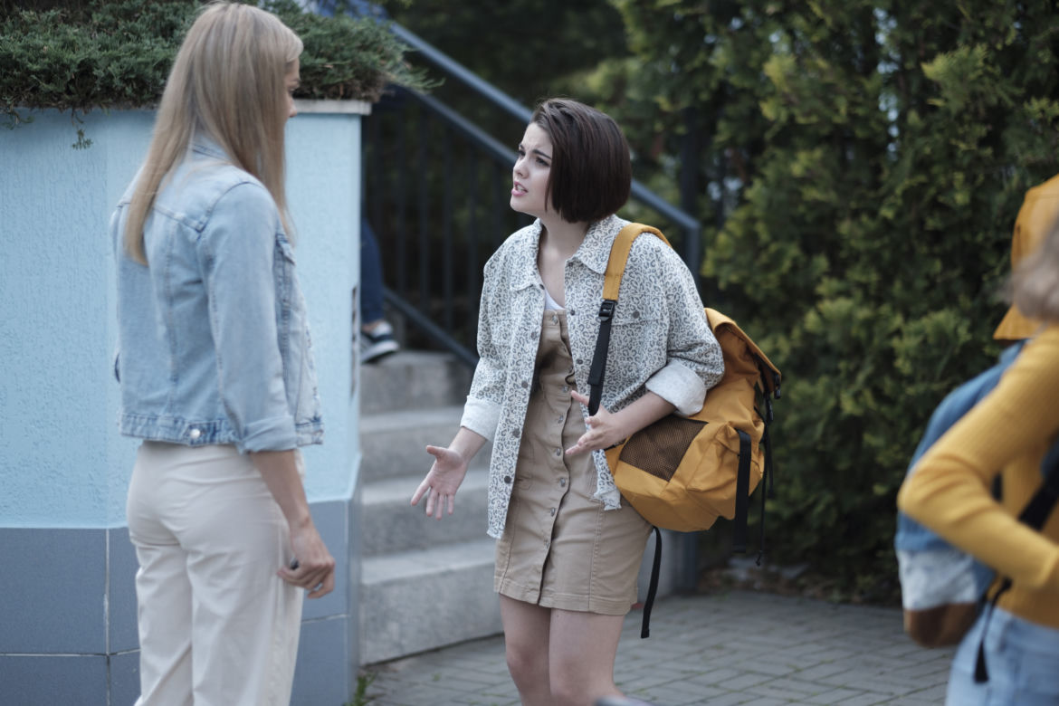 Przyjaciółki sezon 16: Hania (Alicja Wieniawa-Narkiewicz), Inga (Małgorzata Socha)