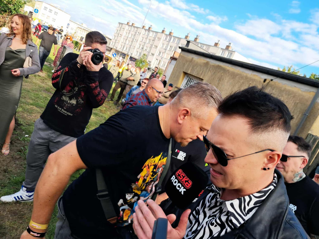 Nocny Kochanek posadził 10 drzew na 10-lecie zespołu