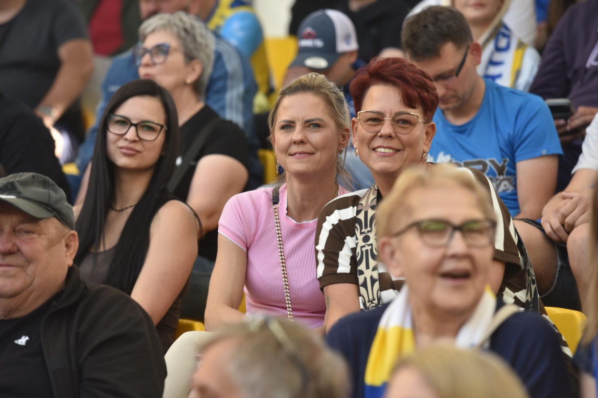 PRES Grupa Deweloperska Toruń - Gezet Stal Gorzów: Zdjęcia kibiców z meczu 7. kolejki PGE Ekstraligi na Motoarenie