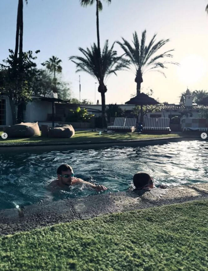 Olga Frycz z rodziną na wakacjach