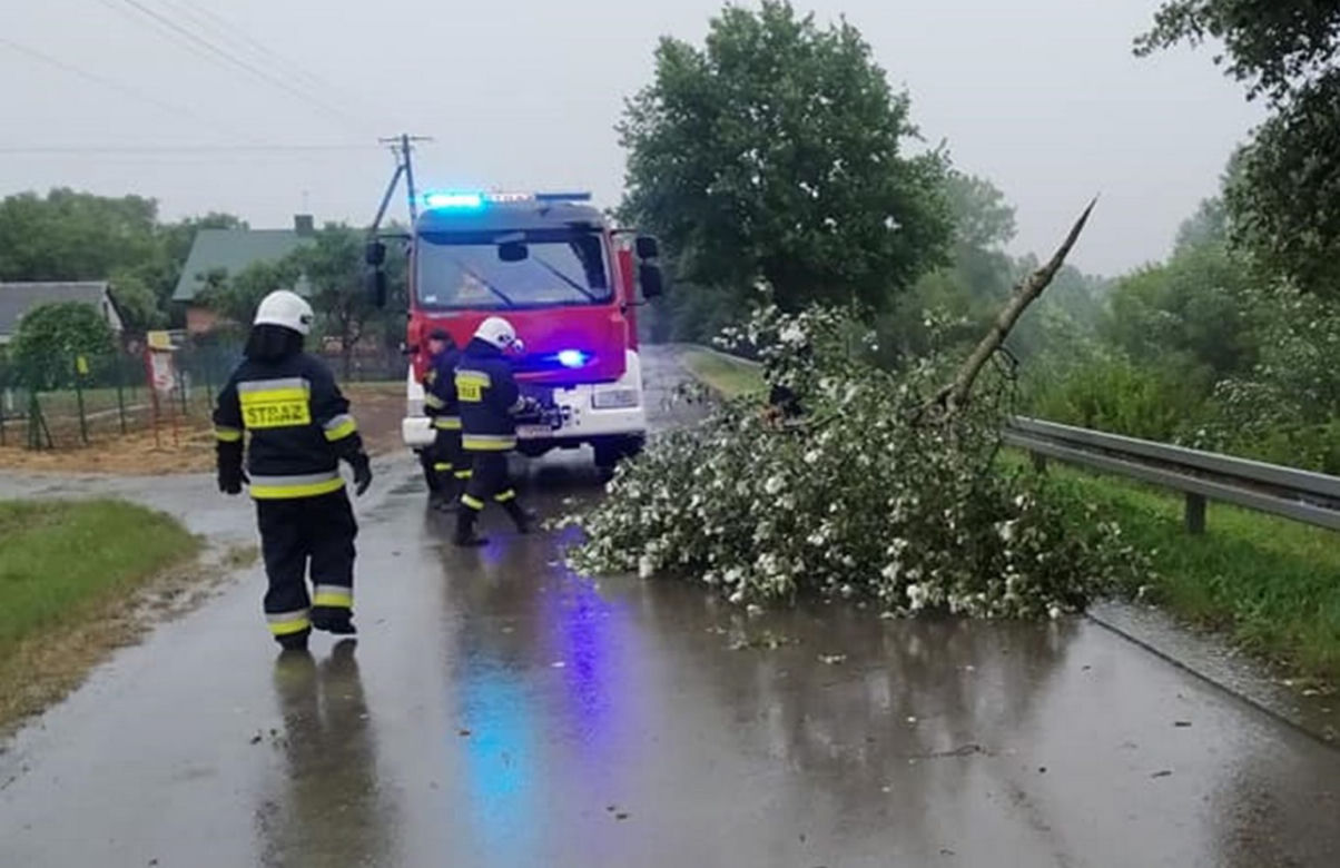 Strażacy usuwają skutki nawalnic nad Podkarpackiem