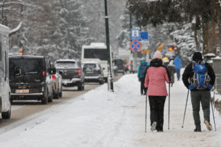 Najazd na Zakopane. Tłumy turystów zmierzają pod Tatry