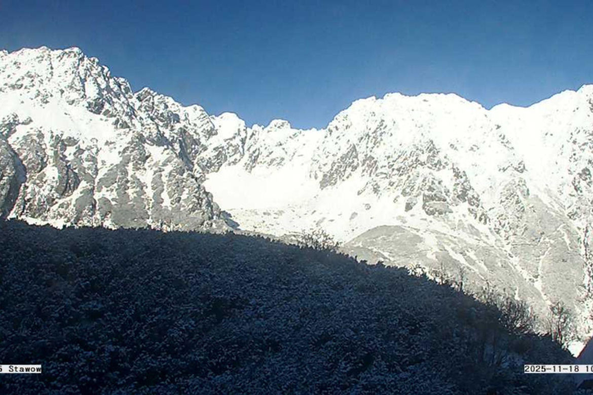 Tatry skąpane w śniegu