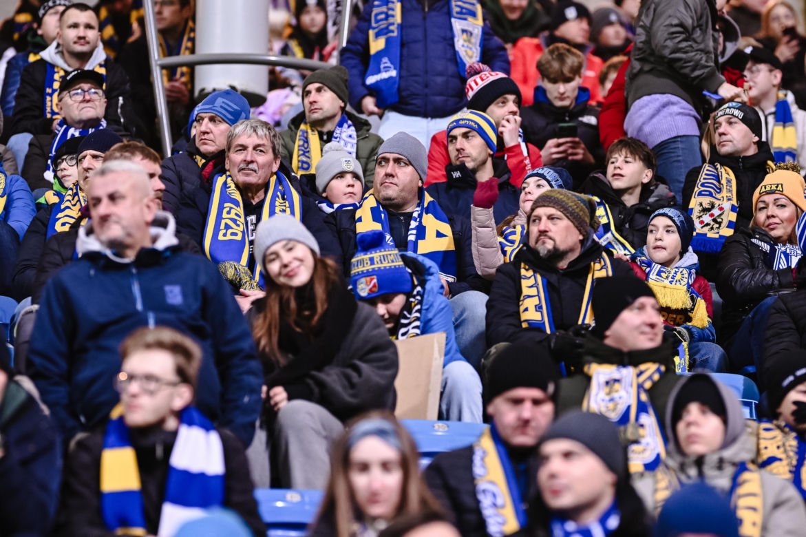 Arka Gdynia - Lech Poznań: Zdjęcia kibiców z meczu 15. kolejki PKO BP Ekstraklasy