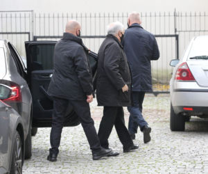 Jarosław Kaczyński. Izolacja, potem kościół