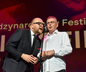 Gala Otwarcia 24. MFF BellaTOFIFEST w Toruniu. Elegancja i zachwycające kreacje gwiazd w CKK Jordanki