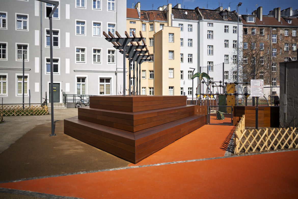 Podwórko Imienia Wszystkich Mieszkańców - Przedmieście Oławskie, Wrocław