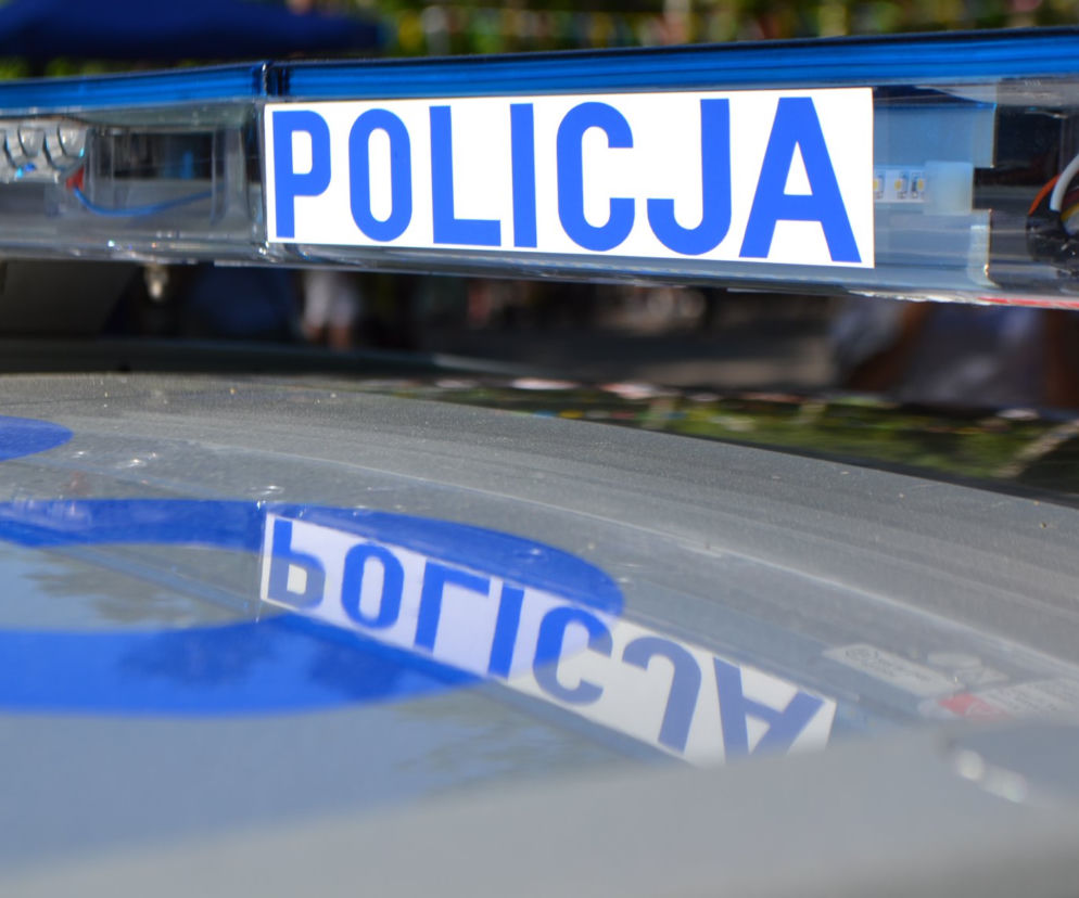 Awantura przed szkołą we Włochach! Użyto siekiery