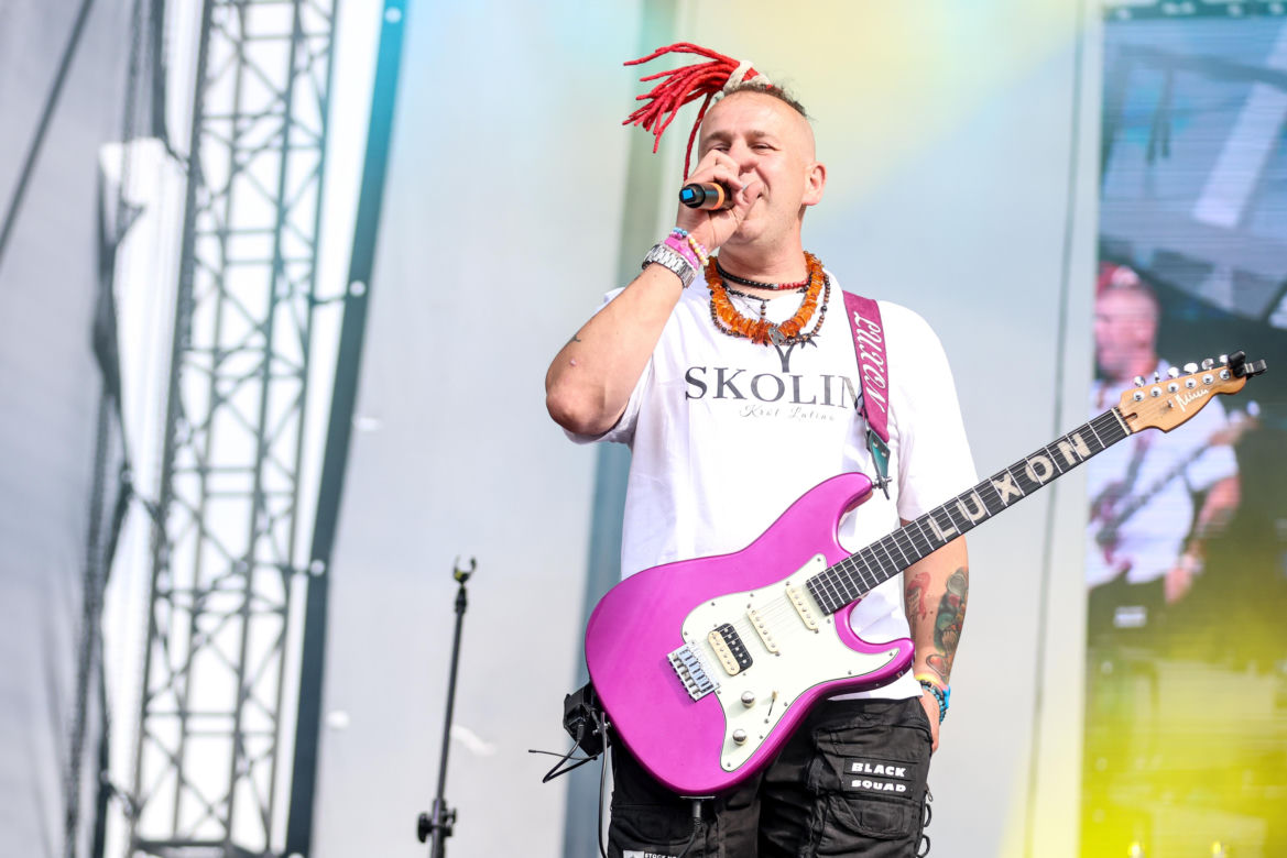 Śląska Scena Letnia na promenadzie przy Stadionie Śląskim w Chorzowie